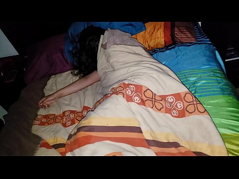 ❤️ Fiul vitreg care își ceartă tânăra mamă vitregă în timp ce ea doarme. at porn ro.image-kassir.ru ❌️